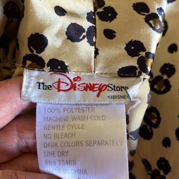 Disney 2pc. Lounging set with pants and robe. Shiny, silky appearance. Size S/M - Picture 14 of 14